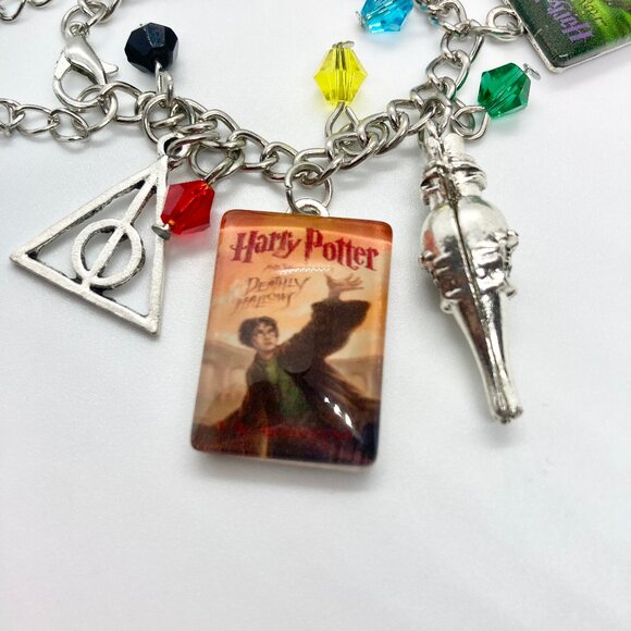 Harry Potter Book Cover Charm Bracelet Handmade - Picture 6 of 10